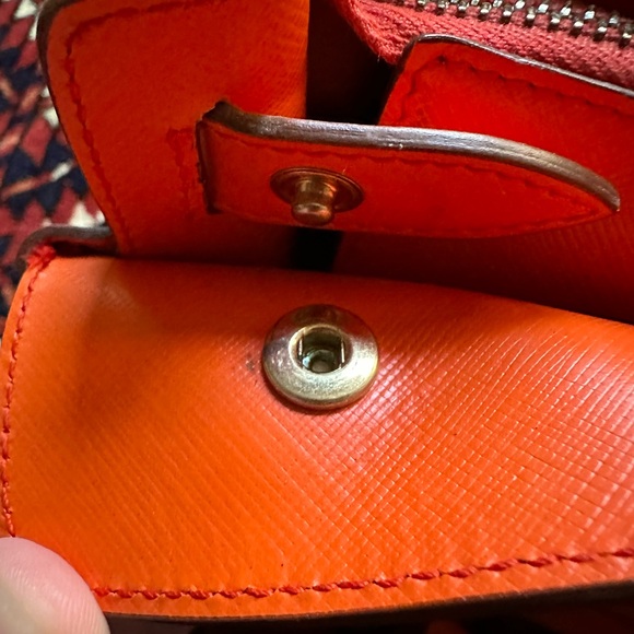 Salvatore Ferragamo Orange Box Leather Top Handle Bag. In very good condition. - Picture 12 of 14